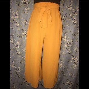 **BRAND NEW** Flowy Pants